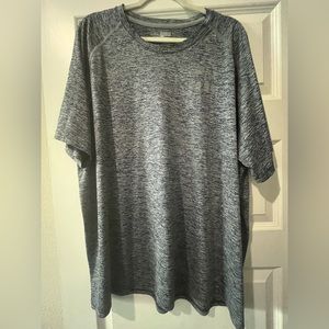 ✨SALE✨ Under Armour Dri-Fit Heathered Navy Shirt